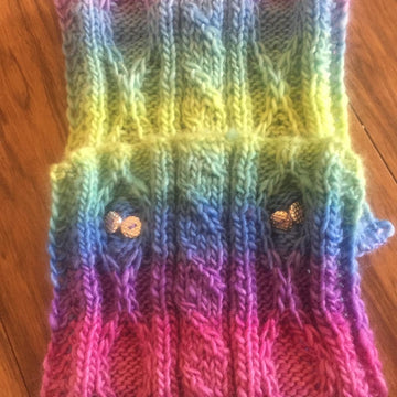 Twists & Buttons Cowl