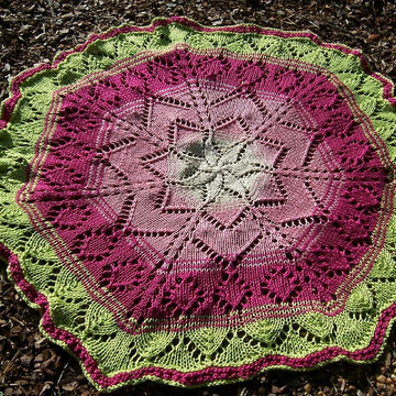 Mary, Mary ... quite contrary blanket/shawl