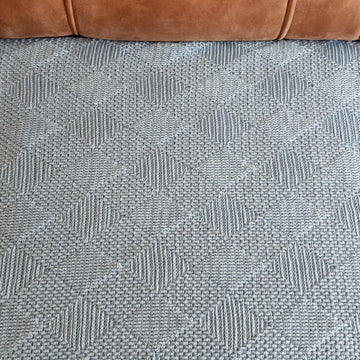 Crossways blanket