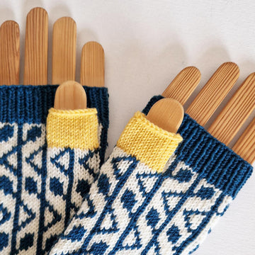 Buds in May Mitts