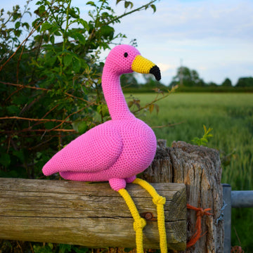 Fabio Flamingo (crochet pattern)