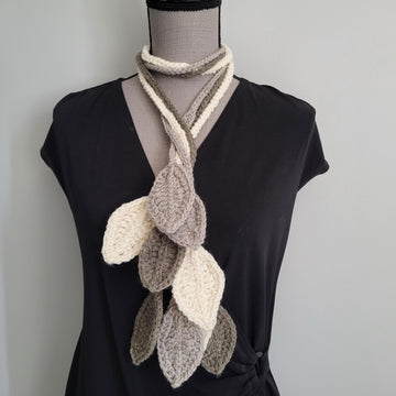 Scarf from leaves tutorial