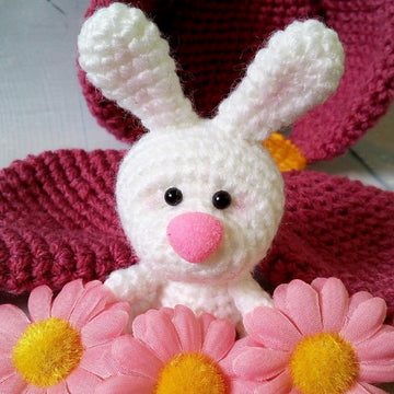 224 Little Bunny with a Flower House