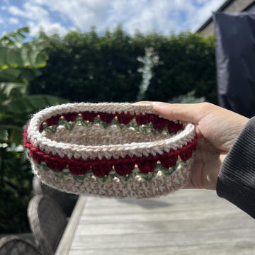 Oval Tulip Basket