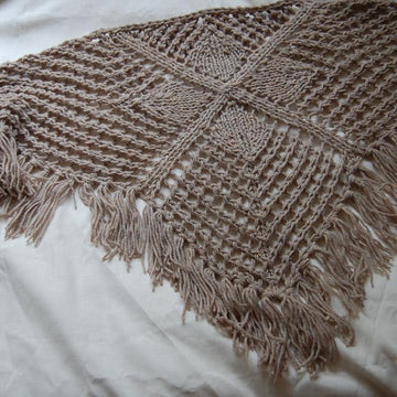Beeton Shawl
