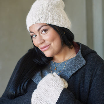 Brisé Hat & Mittens in Berroco Pirouette - Downloadable PDF