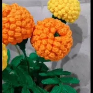 Crochet Marigold flowers