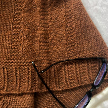 Sweater SIX