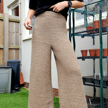 Wide leg pants