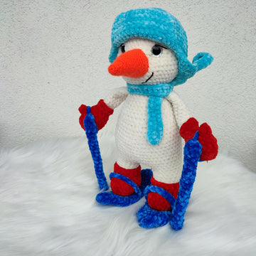 Snowman skiing PDF Crochet Pattern