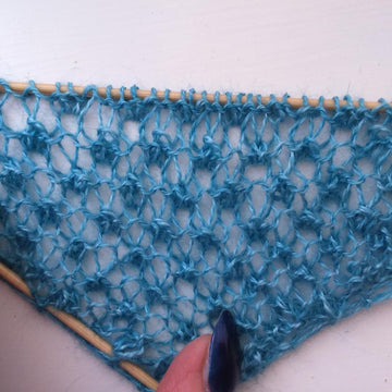 No Purl Crescent Shawlette