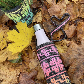 Four Leaf Clover Bottle Holder