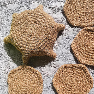Jute hexagon coasters with holder