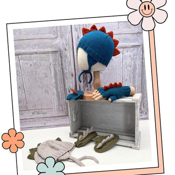 Dinosaur Hat and Mittens Set