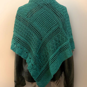 Triangular Scarf "Melia"