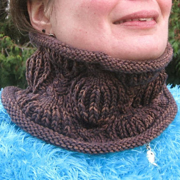 Constanzia Cowl
