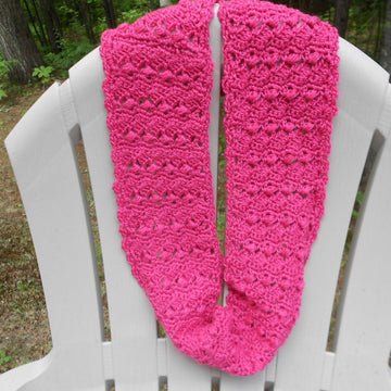 Lacy Pebbles Cowl