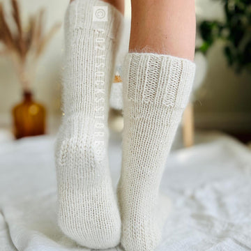Cable knee socks