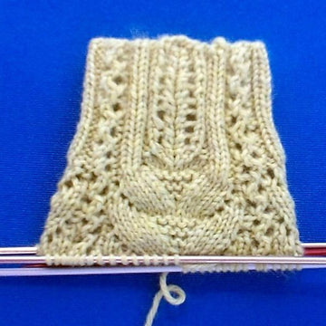 Water Garden Socks