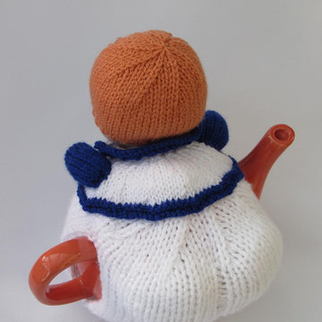 Lawn bowls lady tea cosy