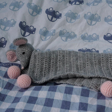 Amigurumi Häkelanleitung Schnuffeltuch Maus Leo ♥