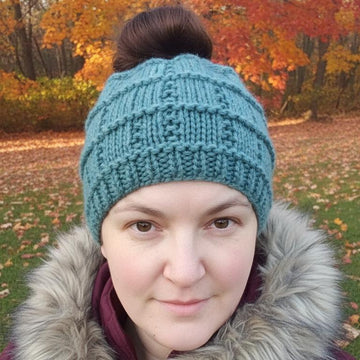 Knitting pattern ladies messy bun hat #500