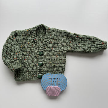 Damon V-neck Baby cardigan knitting pattern 0-9/12mths approx