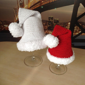 Santa Baby Bootie & Hat Set N 333