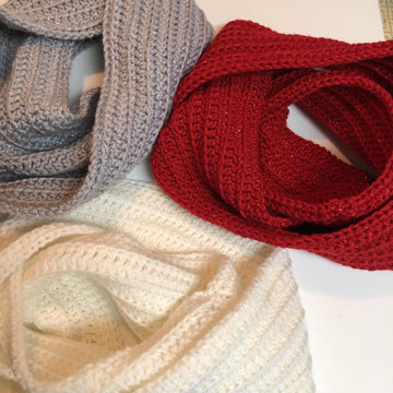 Easy and Quick Infinity Scarf