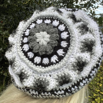 Smile Slouch Beanie Beret