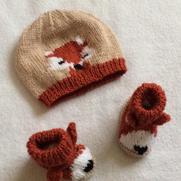 Fox Cub Hat & Booties
