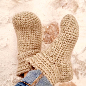 Cozy crochet slipper socks for adults and kids pattern S4