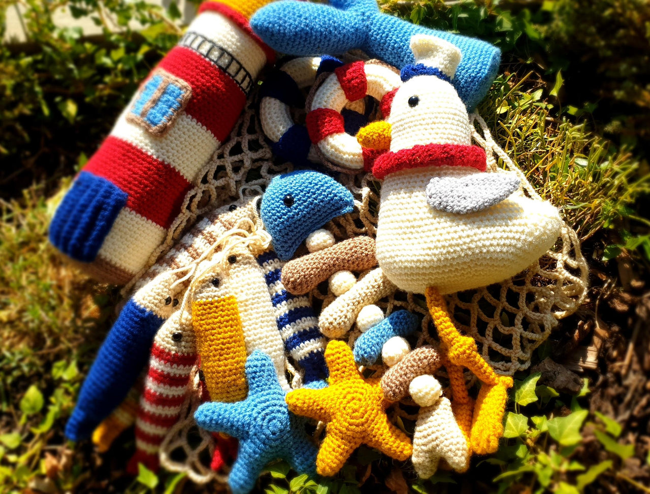 By The Sea Set Collection crochet amigurumi fishing net fish tail hang
