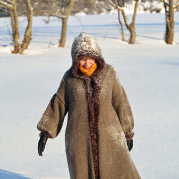 Coat Mysterious Lady