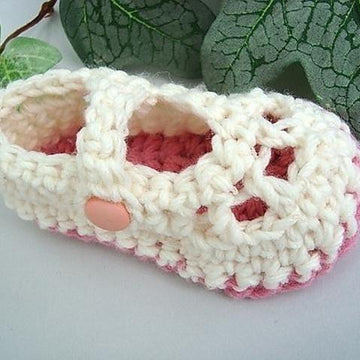 French Vanilla Mary Jane Booties | Crochet Pattern 157