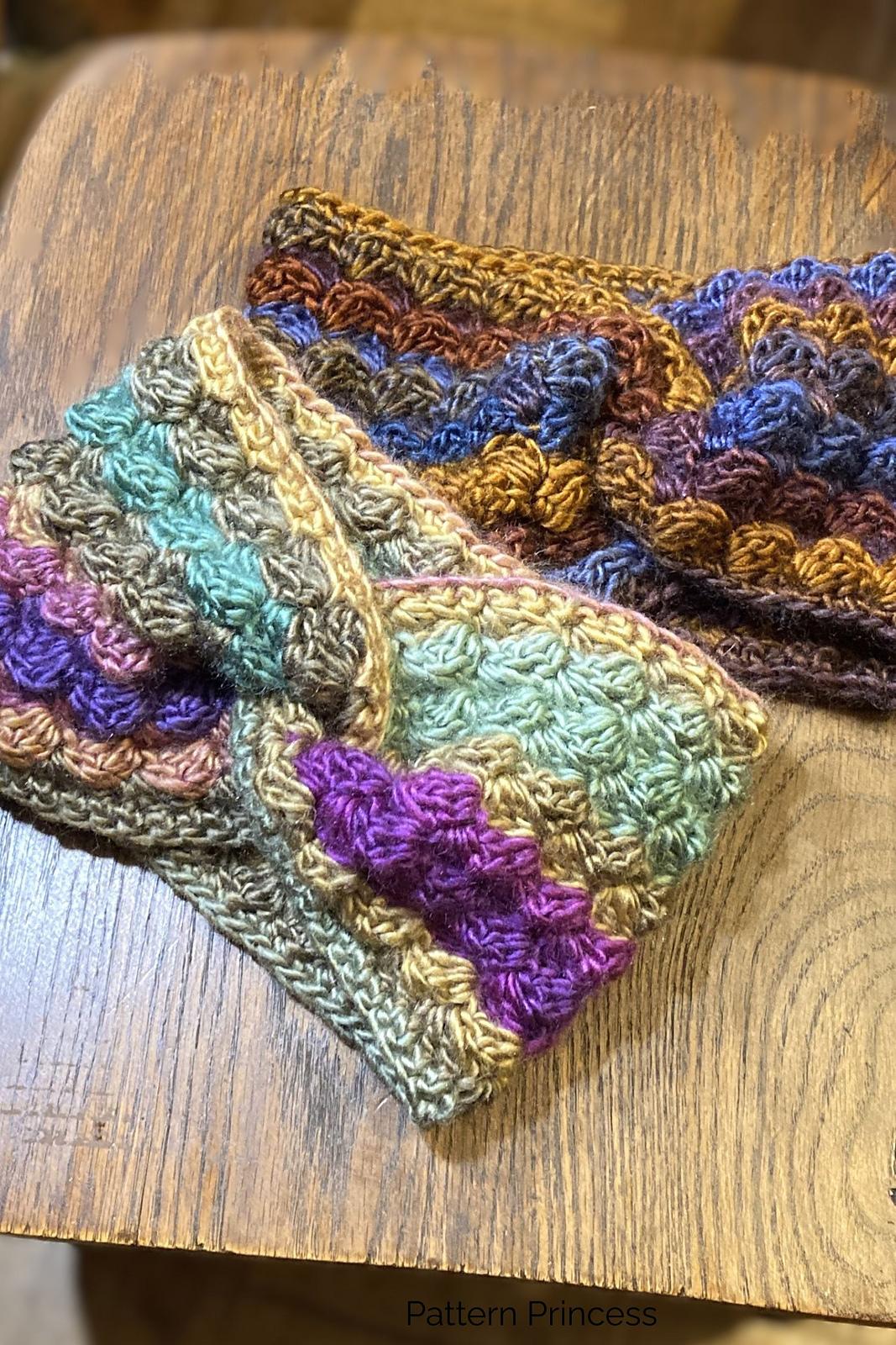 Bramble Twist Easy Ear Warmer