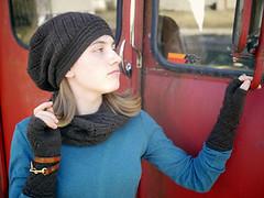 Peu Bourgeons Hat
