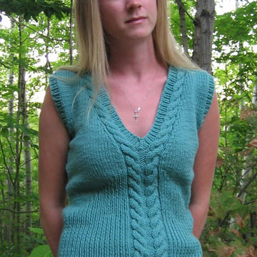 Cable v neck vest 311