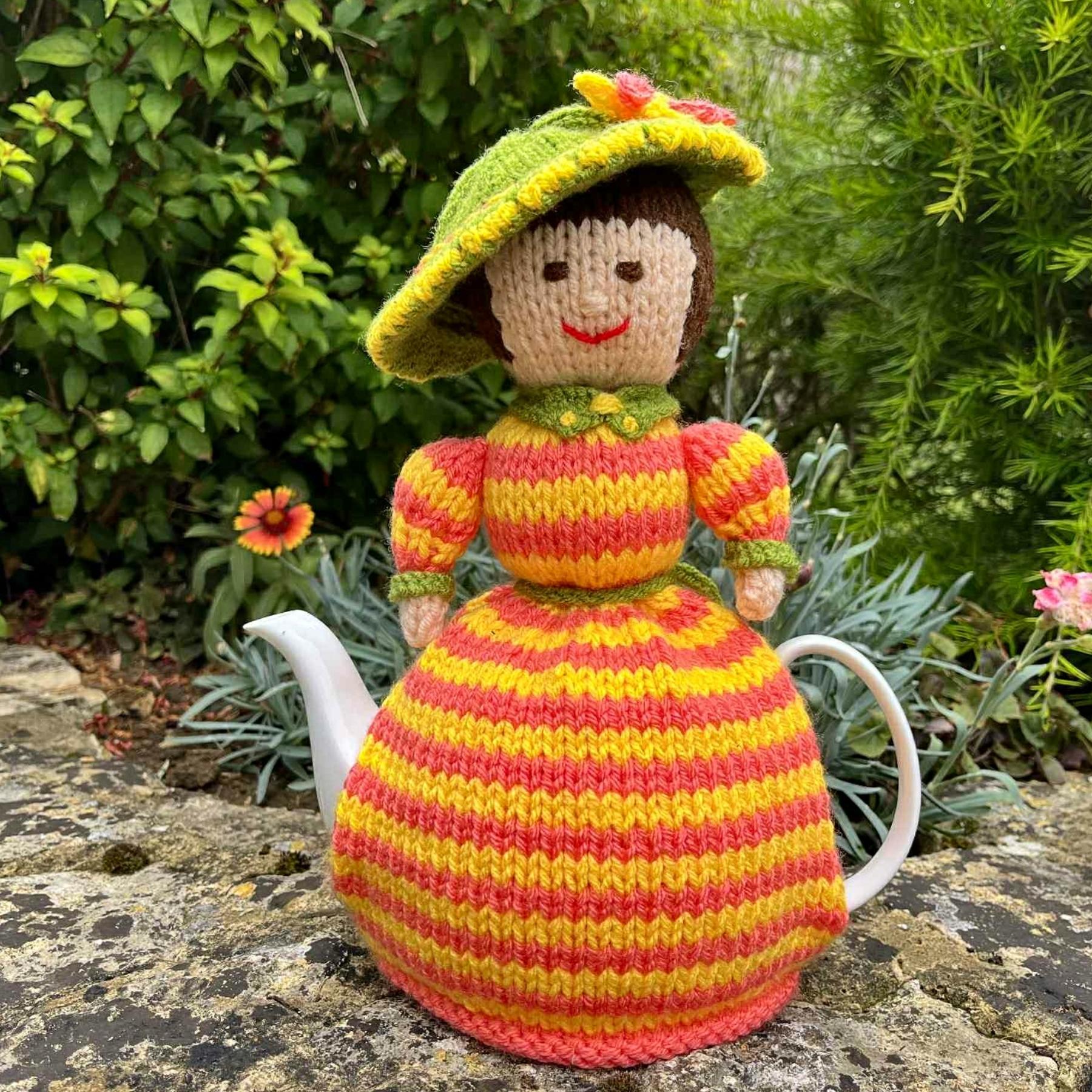 Edwardian Lady 4 Cup Teapot Cosy Knitting Pattern - Novelty Teapot Cosy Knitting Pattern