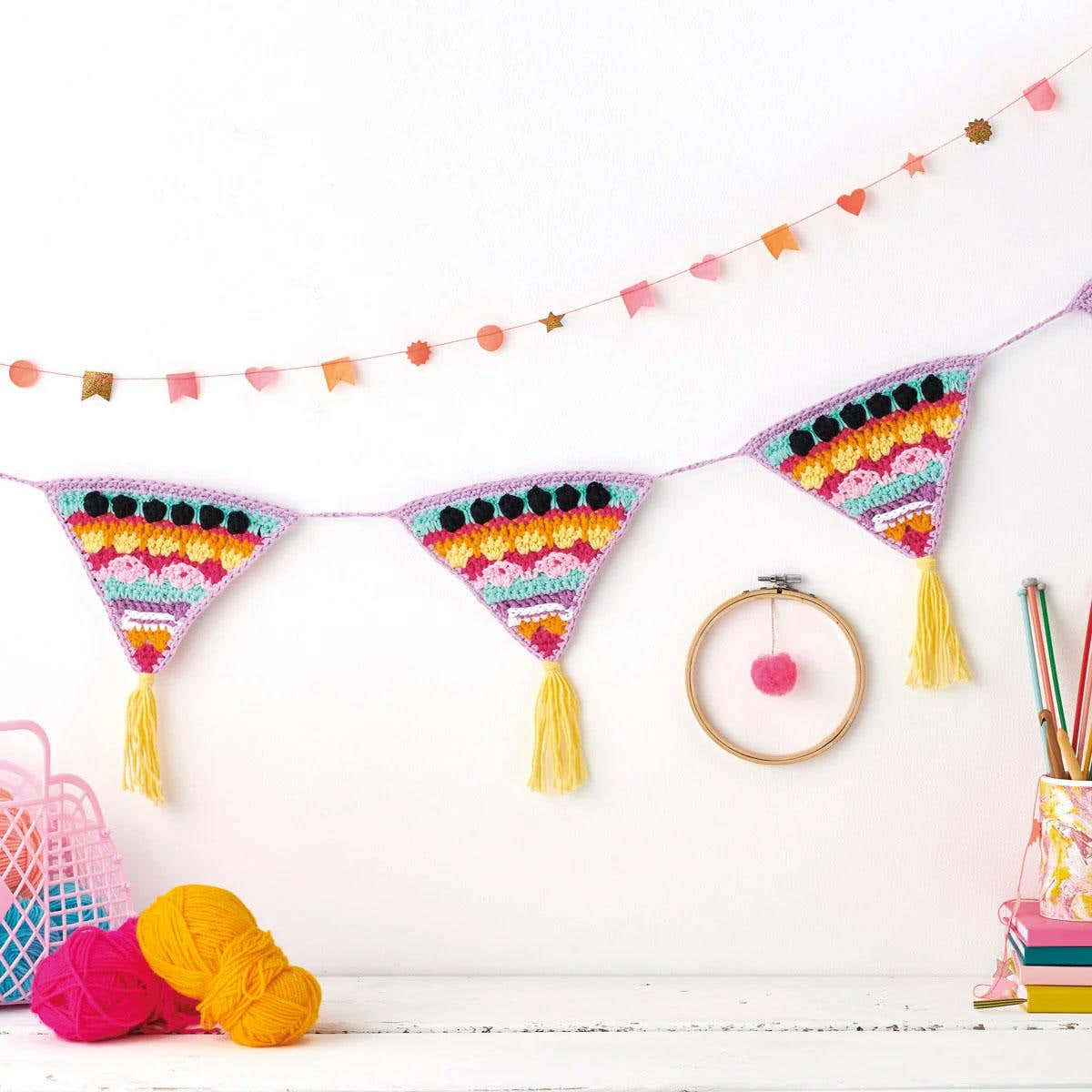 Fiesta Bunting Crochet Pattern