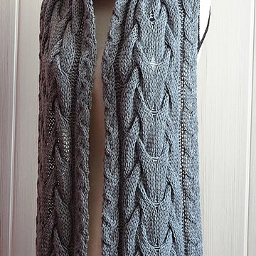 Ryan scarf