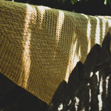 LINEE shawl