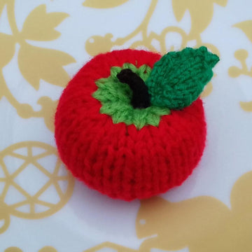 Rosy Apple to Snowy Apple Baubles