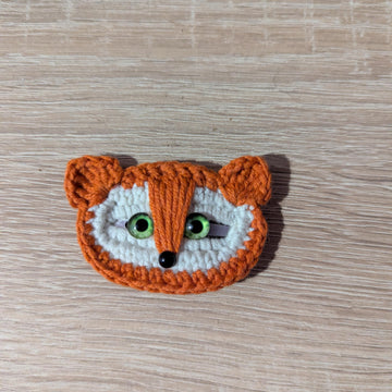 Fire fox Hair Clip English-US