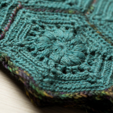 Manyko Vest Crochet PATTERN + video tutorial - Granny Hexagon Gilet with V-Neck and zigzag waistline, UK terms