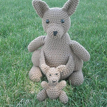 Kangaroo with a Joey & Kangaroo Blanket
