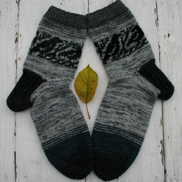 Krummi | Raven Socks