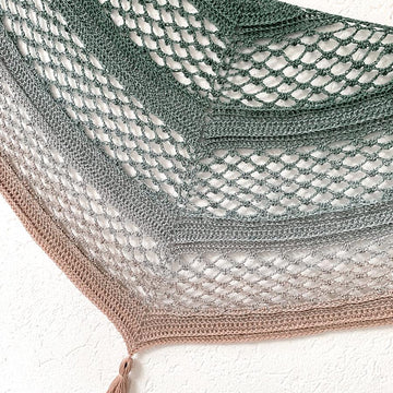 Vela Flower Friend Shawl 3