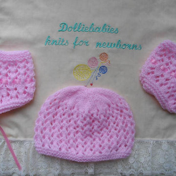 40. Unisex Lacy Hat & Bootee Set Preemie-3 Months