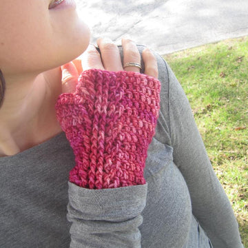Cinnamon Sticks Fingerless Gloves